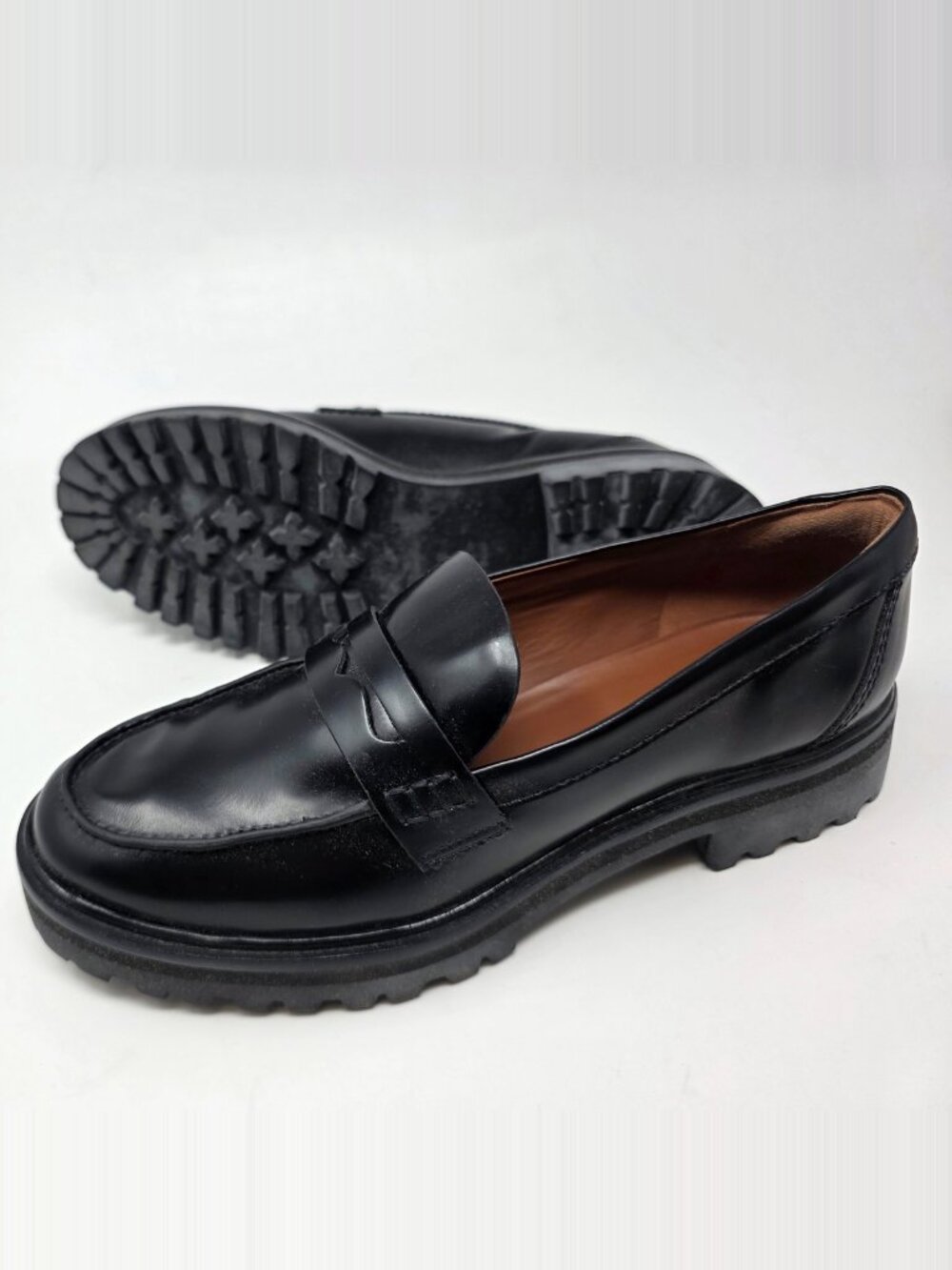 Reformation Agathea Chunky Leather Loafers Black Women's Size 8.5